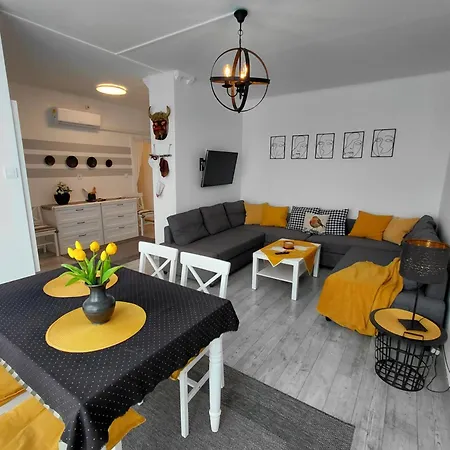 Duna Kuckó Apartament *